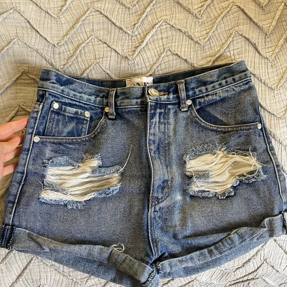 One teaspoon shorts